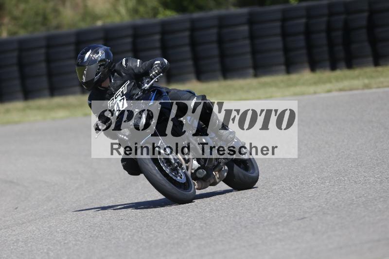 /15 22.05.2026  Plüss Moto Sport  Discover the Bike ADR /Gruppe gruen - Bike 1/47